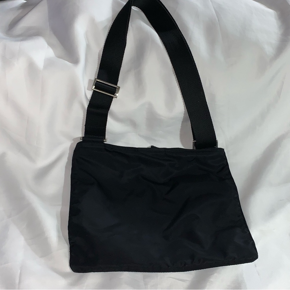 PRADA nero black TESSUTO nylon zip top CROSSBODY messenger BAG - Picture 8 of 14